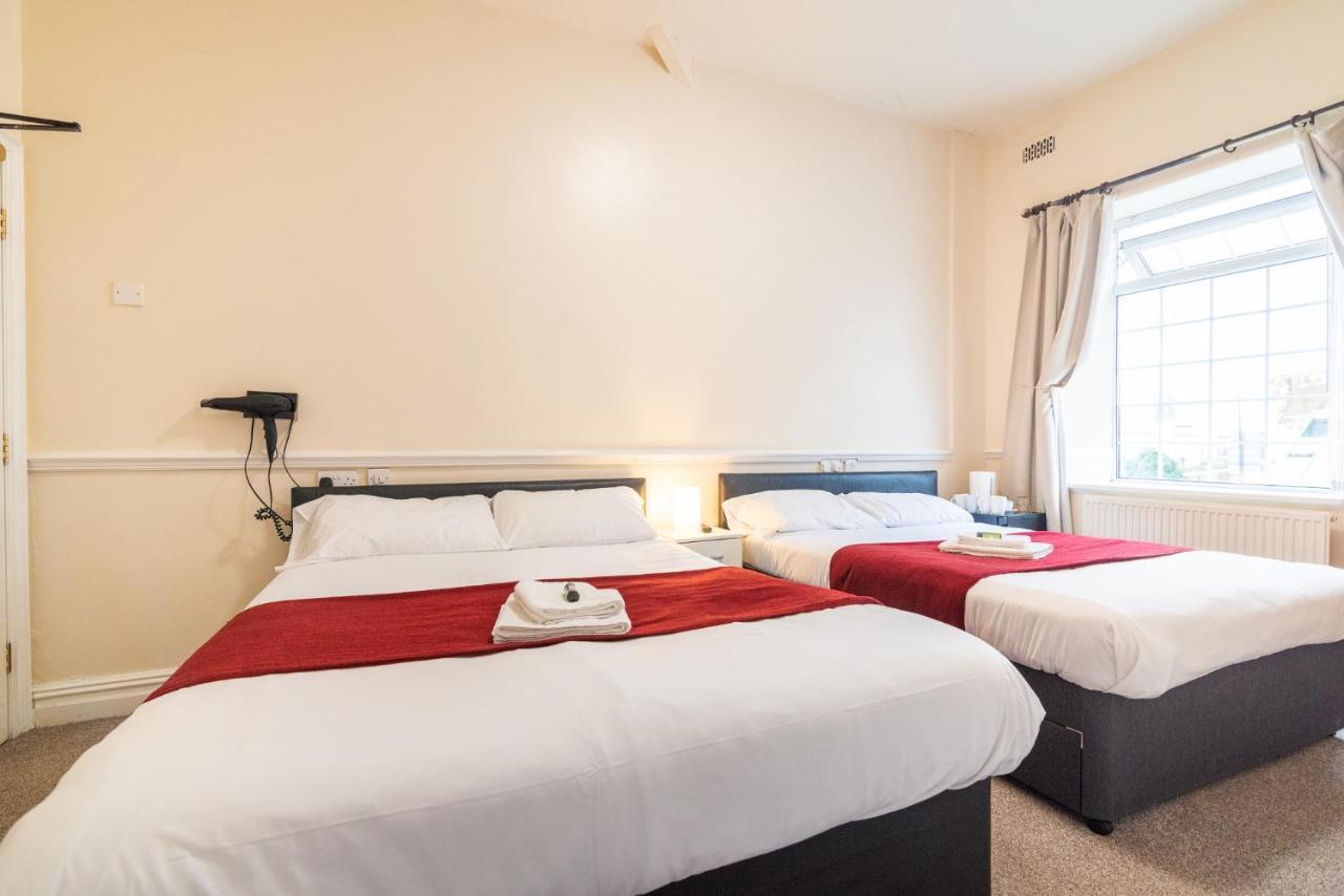 Old Trafford Stadium Hotel 索尔福德 外观 照片